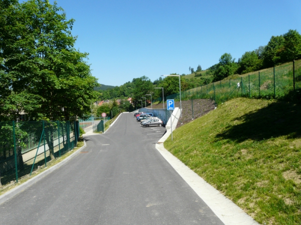 MSS - projekt s.r.o - PARKOVIŠTĚ U ZŠ SYCHROV, VSETÍN